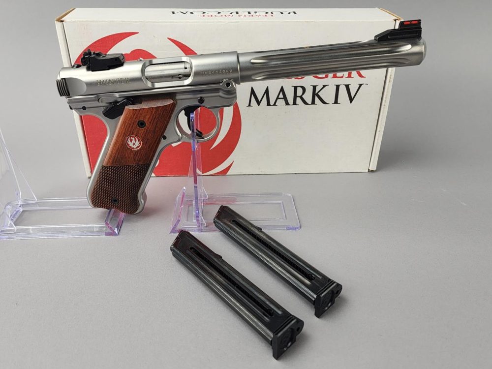 Fall Sporting Auction – Firearms, Blades, and More!